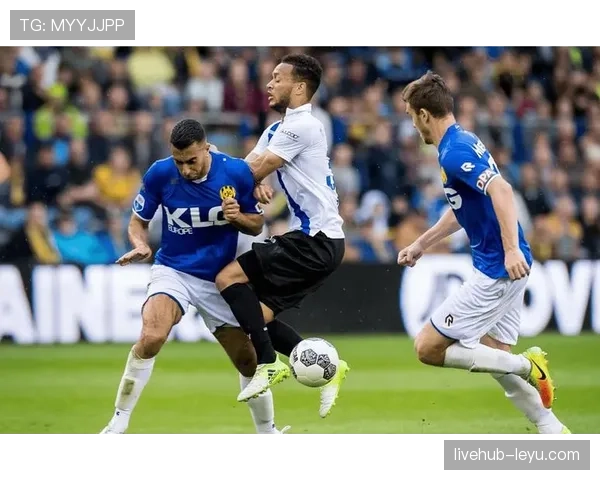 乌德勒支新星闪耀赛场，关键球员出色发挥助球队斩获重要胜利