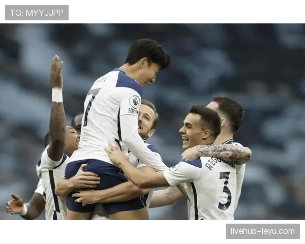 孔帕尼率伯恩利剑指英超，全力冲击重返顶级联赛