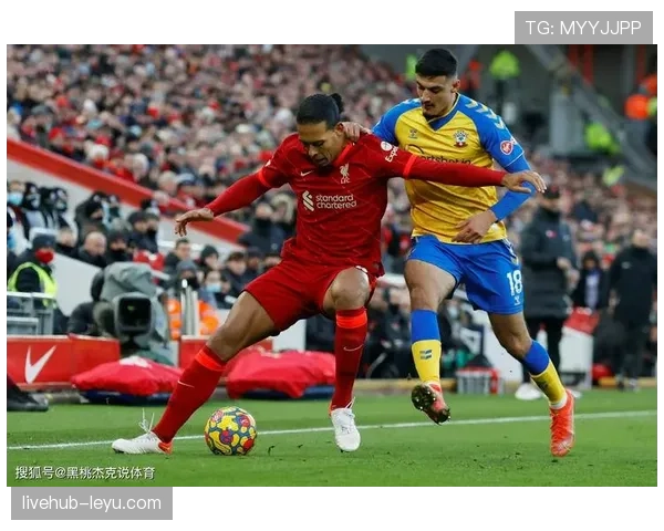 范戴克接任荷兰队长誓言带队重返巅峰,未来表现备受期待 范戴克接任荷兰队长誓言带队重返巅峰,未来表现备受期待